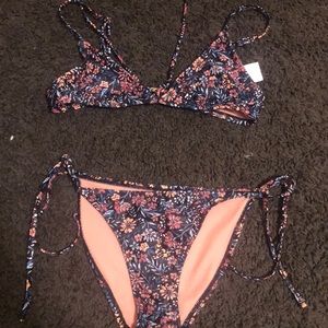 floral bikini